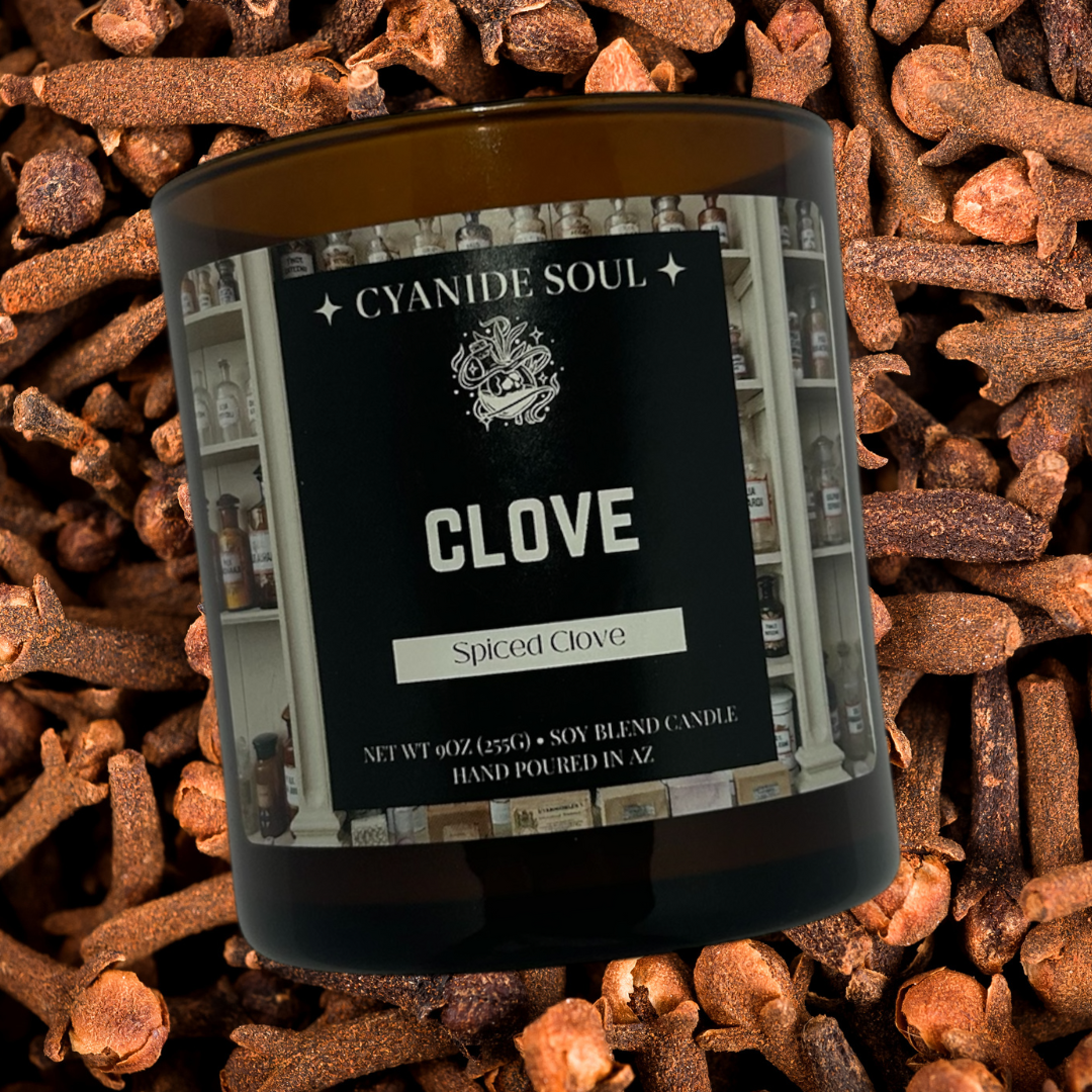 Clove Candle